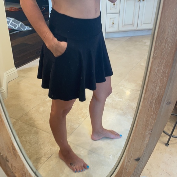 Mini Skirt - Picture 4 of 4